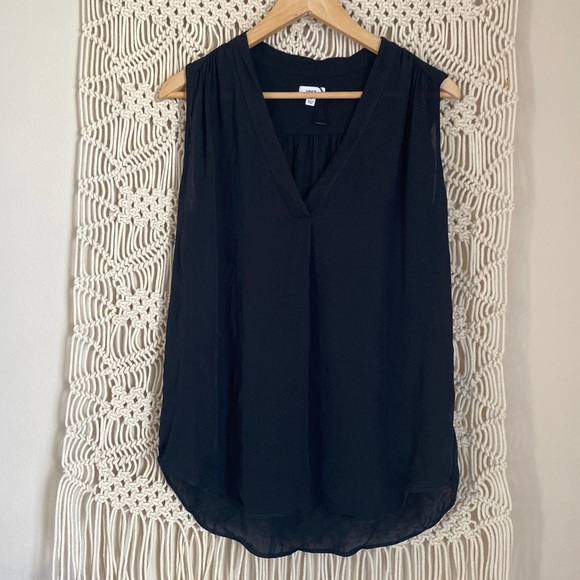 Vince Tops - Vince, black silk, sleeveless, tank, blouse, size medium, NWOT